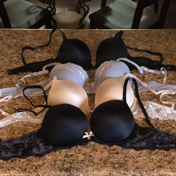 PINK Victoria's Secret Other - Victoria’s Secret Bra Bundle